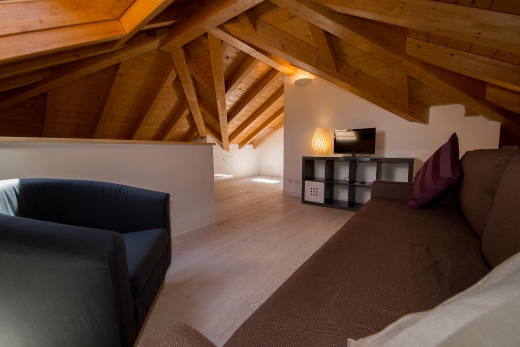 La Coccinella Apartment เบลลาโจ ห้อง รูปภาพ