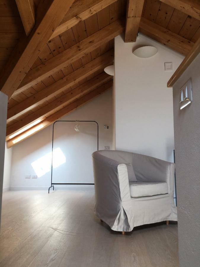 La Coccinella Apartment เบลลาโจ ภายนอก รูปภาพ